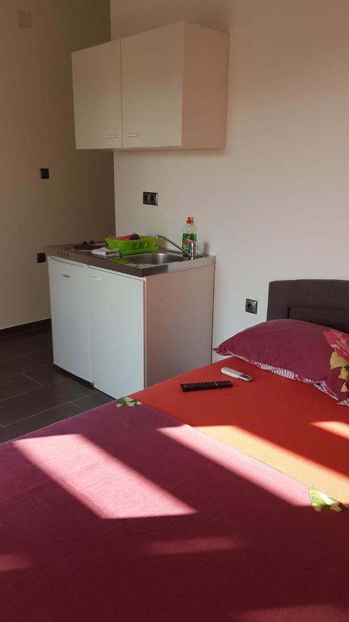 Apartments Star With Pool Biograd na Moru Kültér fotó