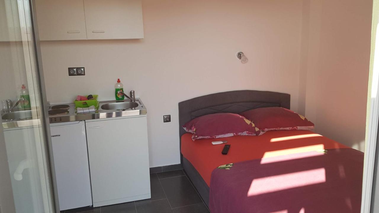 Apartments Star With Pool Biograd na Moru Kültér fotó