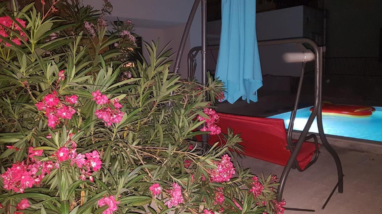Apartments Star With Pool Biograd na Moru Kültér fotó