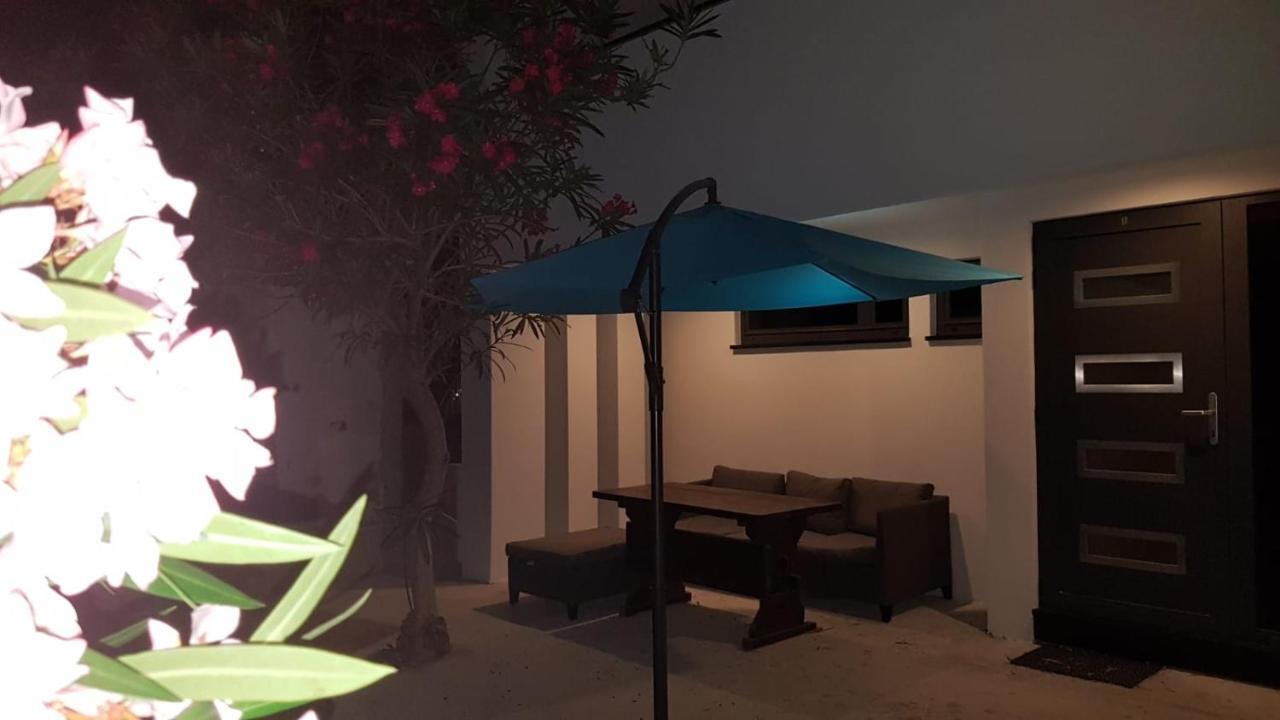 Apartments Star With Pool Biograd na Moru Kültér fotó